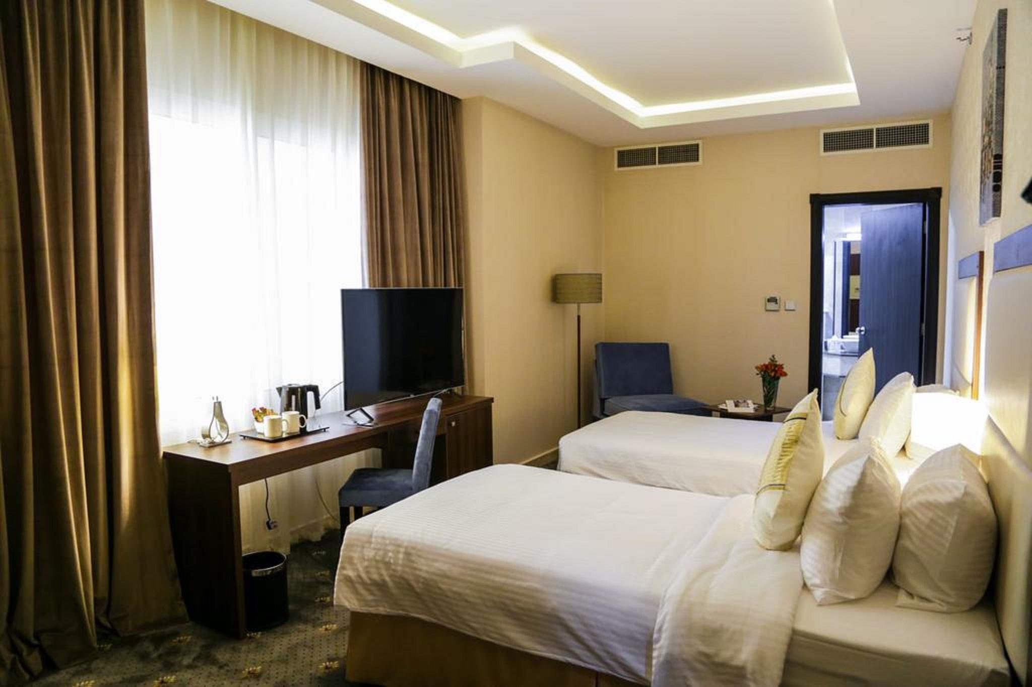 The Town Hotel Доха Екстер'єр фото
