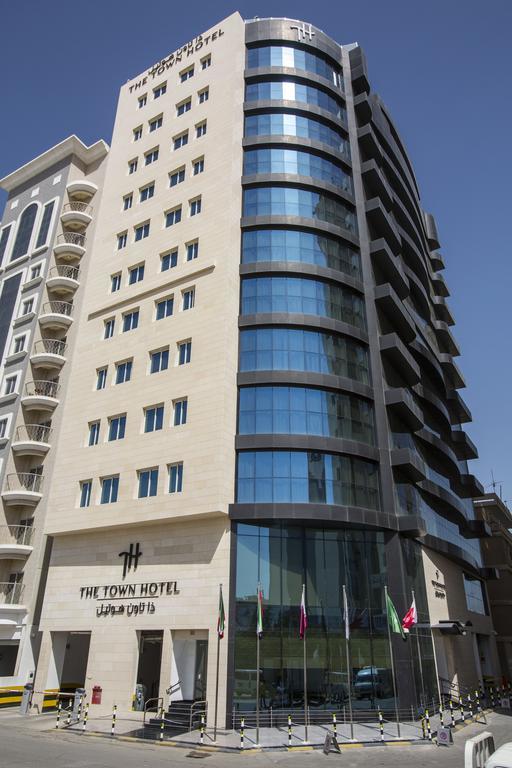 The Town Hotel Доха Екстер'єр фото